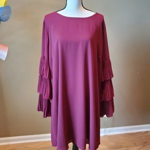 Pleated layer Sheer Slv dress sz 3x